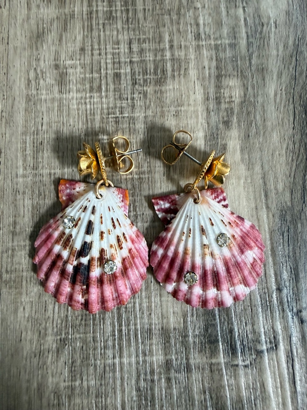 Brinker + Eliza Summer Friday Shell Earrings